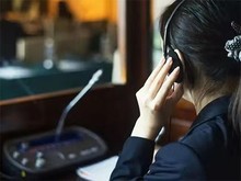 云南怒江 “翻译官”架起山内山外沟通桥